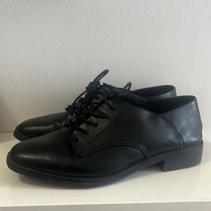 Call It Spring Black Oxford Shoes Size 9